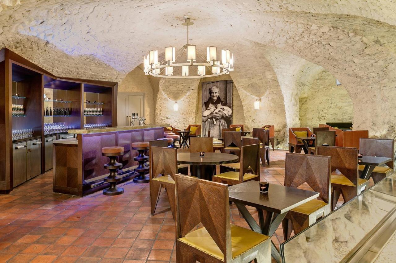 Augustine, A Luxury Collection Hotel, מלון